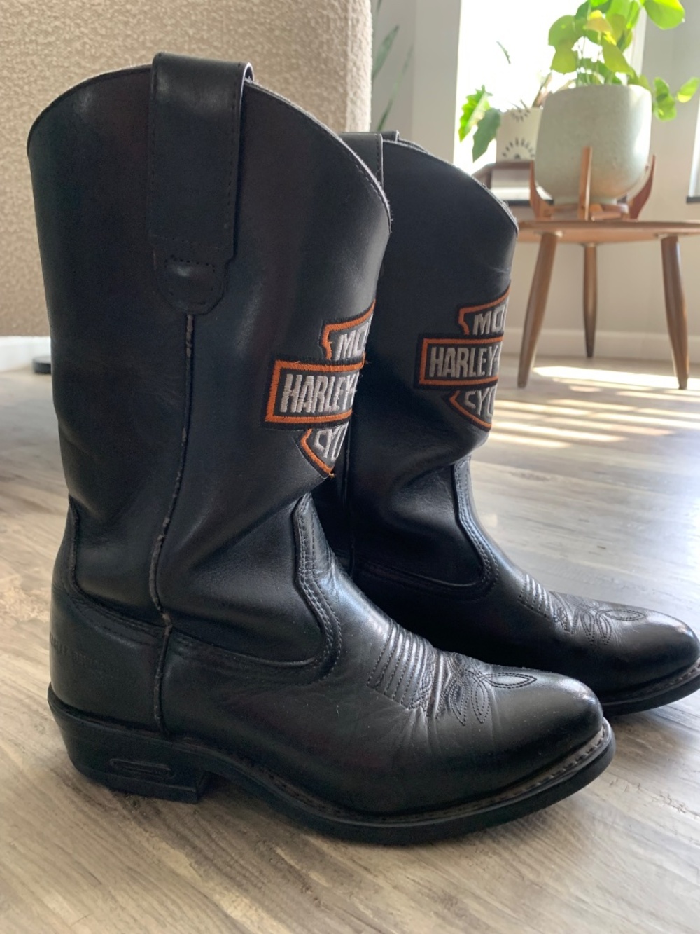 Harley-Davidson Riding Boots - Picture 2 of 3